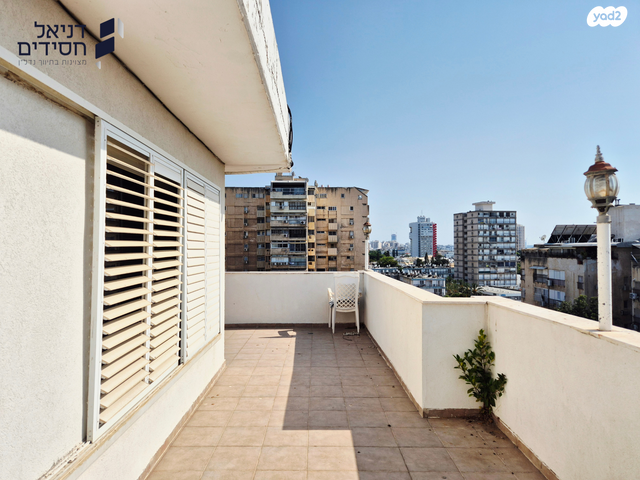 גג/ פנטהאוז, אביבים, אגרובנק, חולון