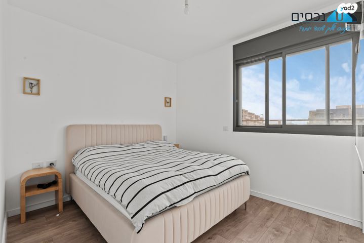 דירה, שמעון פרס, מורשת, מודיעין מכבים רעות