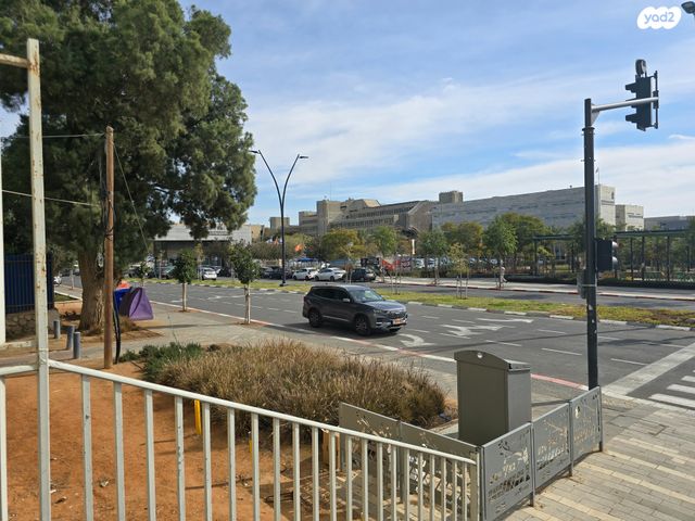 דירה, יצחק רגר, שכונה ד', באר שבע