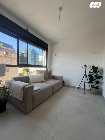 הרב יצחק ידידיה פרנקל 7