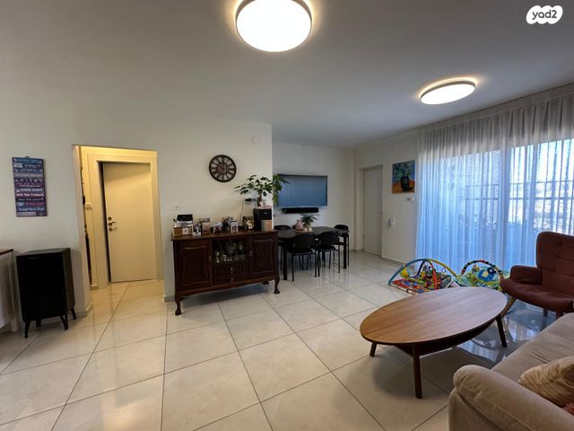 דירה, יהודית 18, גבעת הזית, אפרת