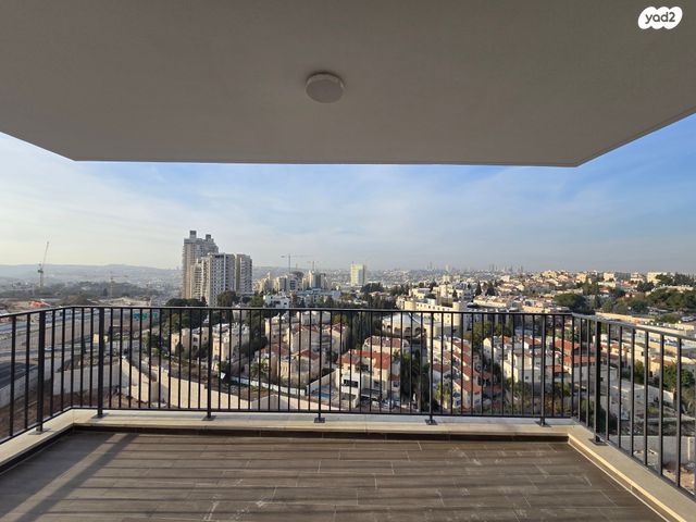 יצחק ארנסט נבנצל 