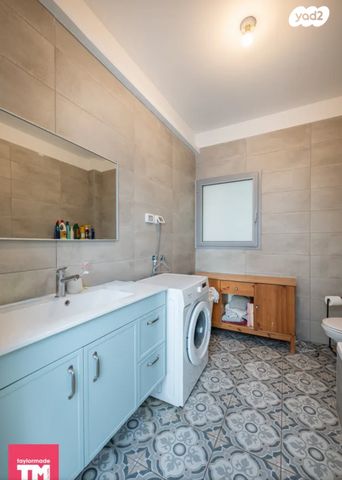 דו משפחתי, נווה אשר, פרדס חנה כרכור