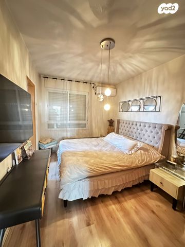 בית פרטי/ קוטג', שדרות אדם, אדם - גבע בנימין