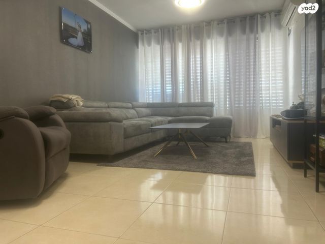 דירה, שדרות שלמה המלך 5, מרכז העיר, לוד