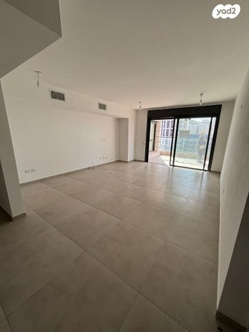 דירה, דרום חדש, פארק הים, בת ים