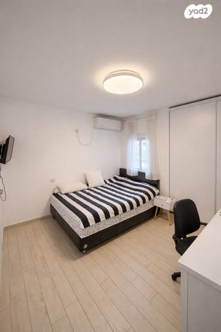 דירה, גבעת סביון, גני תקווה