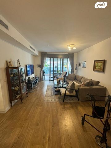 דירה, הרצוג 19, מרכז, הרצליה