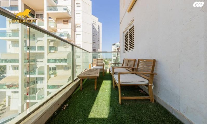 דירה, העצמאות 22, רמב"ם, ראש העין