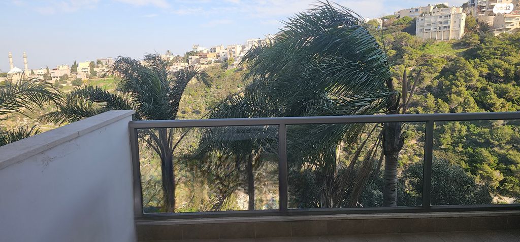 דירה, כרמליה, חיפה