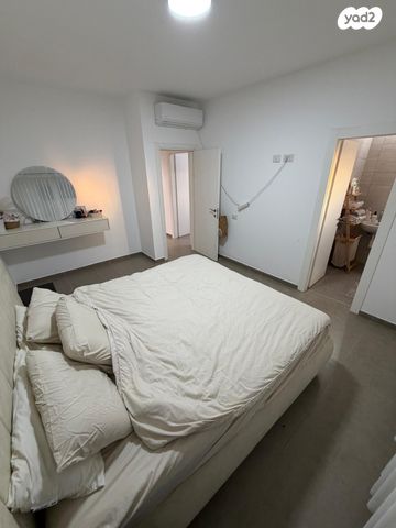 דירה, שליו, נתיבות מערב, נתיבות