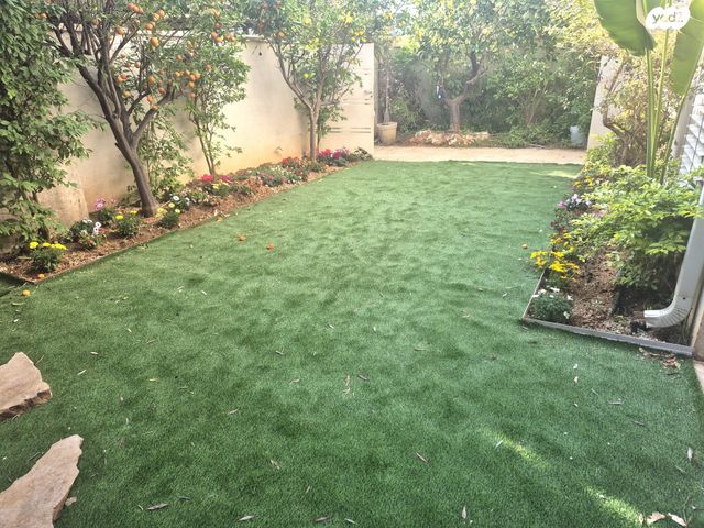 בית פרטי/ קוטג', קרית יערים, רמת השרון