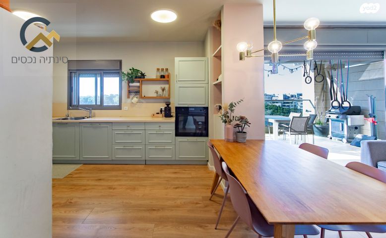 דירה, גרין פארק שיכון עובדים, הוד השרון