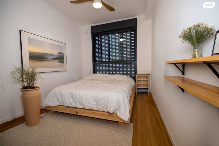 דירה, הרצליה