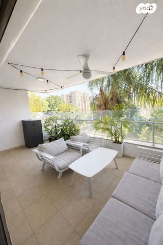 דירה, גבעת סביון, גני תקווה