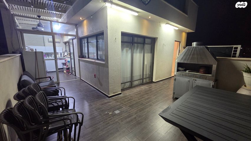 גג/ פנטהאוז, הדר, תל גיבורים, חולון