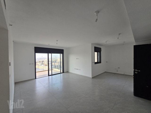 דירה למכירה בירושלים (תיווך) — 5
