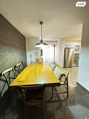 בית פרטי/ קוטג', שדרות אדם, אדם - גבע בנימין