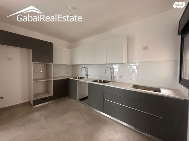 דירה, הרב ישראל גרוסמן, רמת אברהם, בית שמש