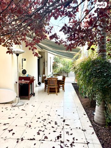 בית פרטי/ קוטג', קרית אונו