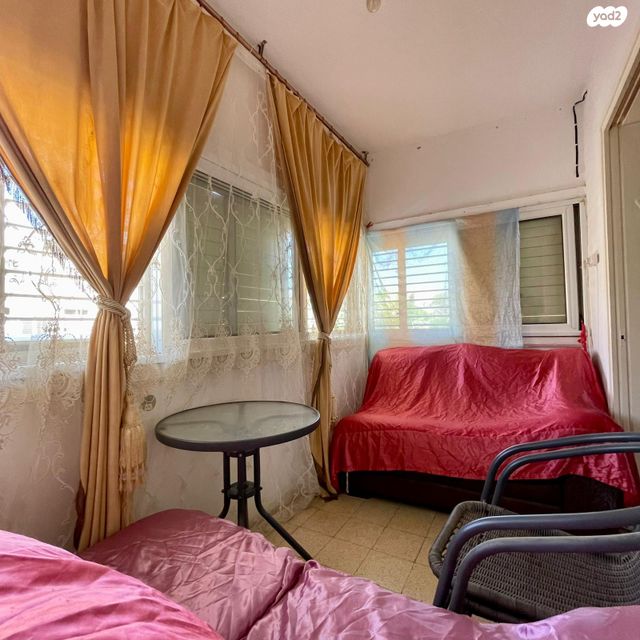 דירה, אלעזר בן יאיר, ערד