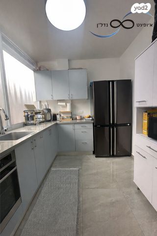 דירה, החשמונאים 5, לב העיר, בת ים