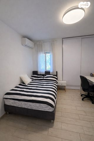 דירה, גבעת סביון, גני תקווה