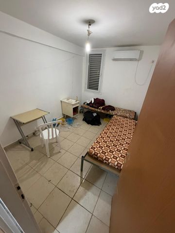 דירה, הרצוג, הארזים, אופקים