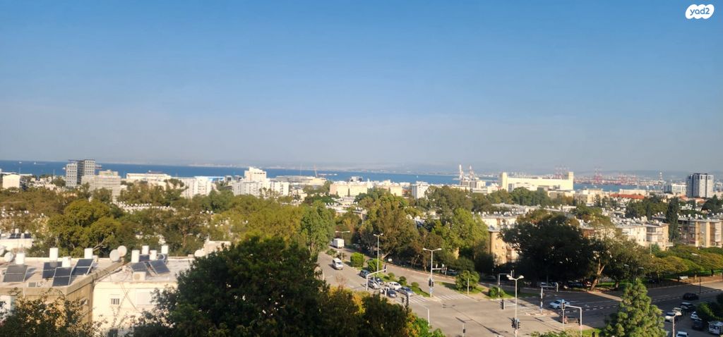 דירה, קדושי דמשק, חיפה