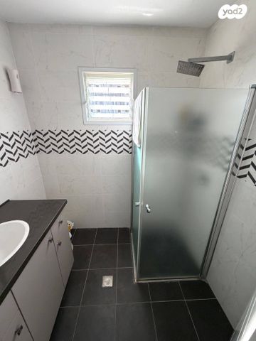 דירה, רחובות