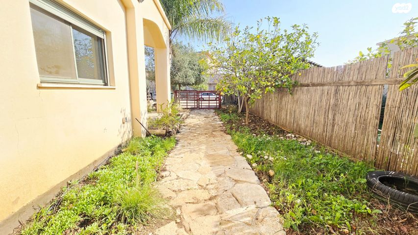 בית פרטי/ קוטג', האלה, כפר חנניה