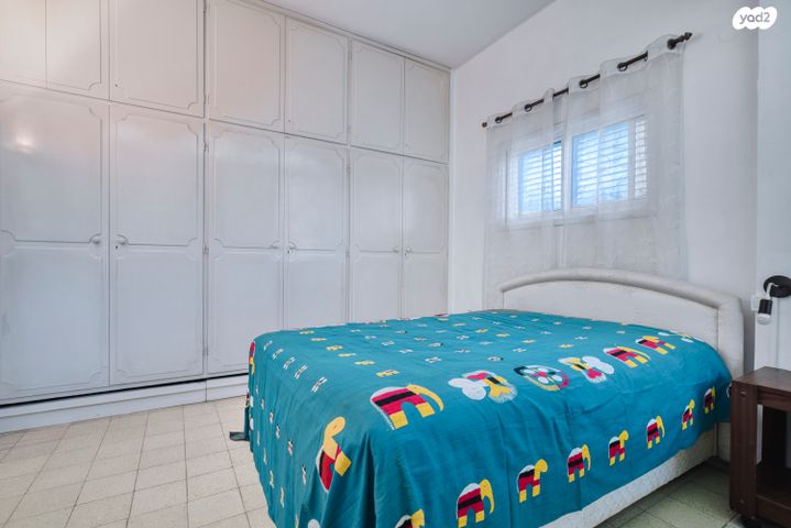 דירה, שדרות ח"ן 40, תל אביב יפו