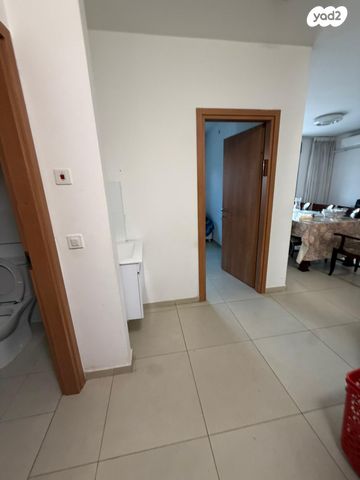 דירה, הנביא עובדיה, חזון עובדיה / רמת בית שמש ג-2, בית שמש