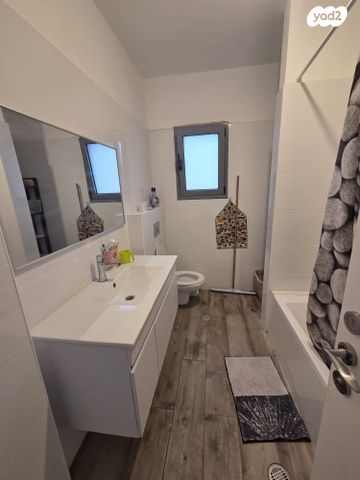 דו משפחתי, טלמון