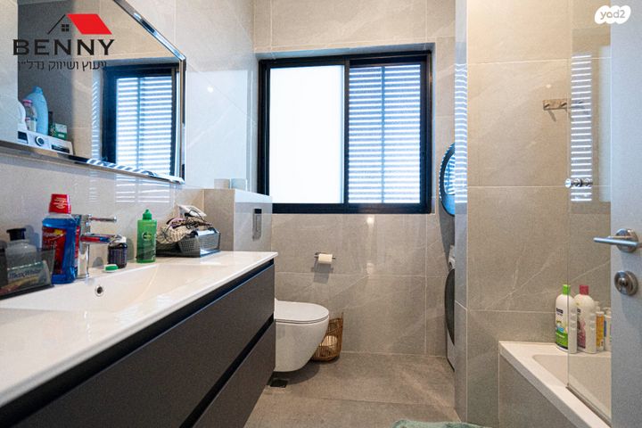 דופלקס, תל מונד