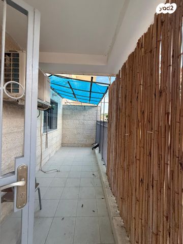 דירה, הנביא עובדיה, חזון עובדיה / רמת בית שמש ג-2, בית שמש