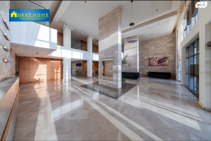 דירה, אהוד מנור, עיר ימים, נתניה