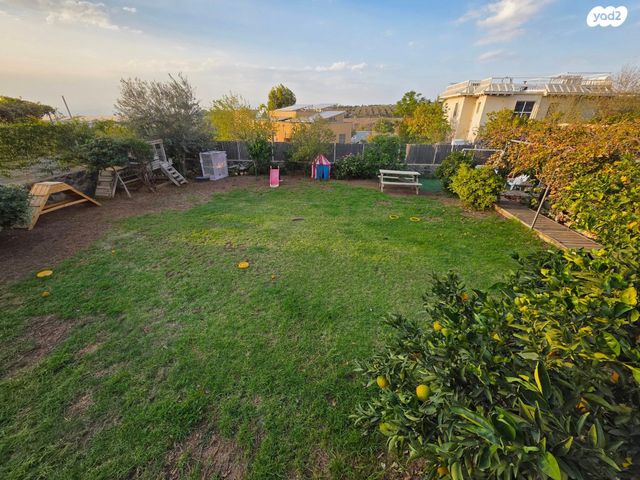 בית פרטי/ קוטג', נאות גולן