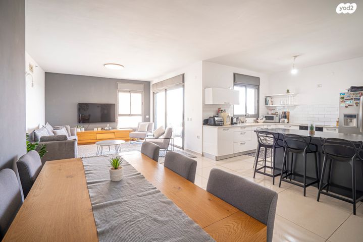 דירה, גולדה מאיר, מתחם 1200, הוד השרון