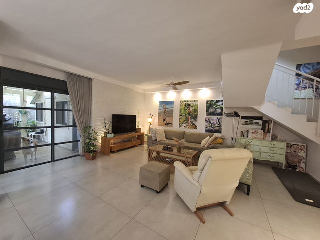 דו משפחתי, נוף הדר, כפר יונה