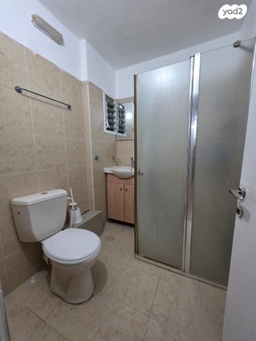 דירה, שדרות רוברט סולד 1, קרית ים  א', קרית ים