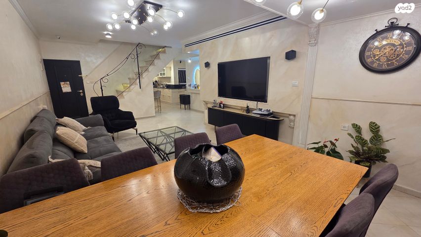 גג/ פנטהאוז, הדר, תל גיבורים, חולון