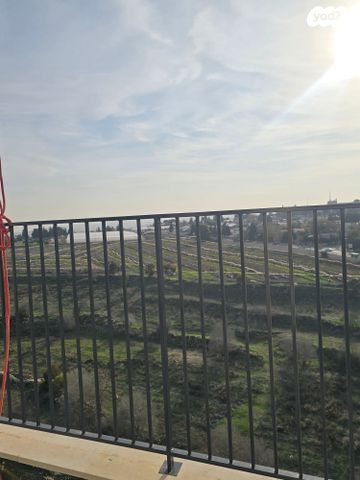 דירה, יצחק ארנסט נבנצל, מורדות ארנונה, ירושלים