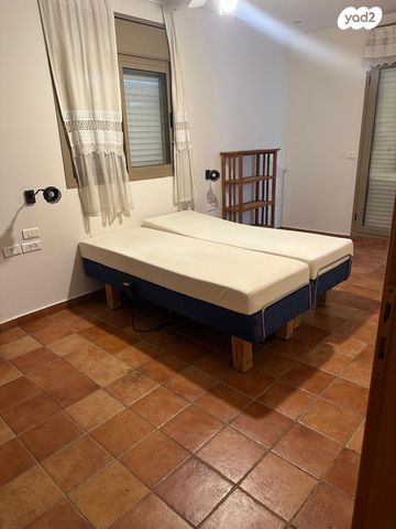 דירה, כרמל 9, אחוזת הנשיא, רחובות