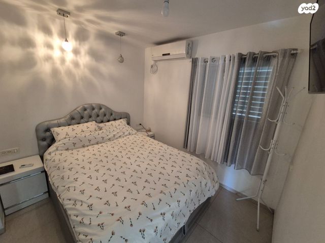 דירה, התחייה, נאות שושנים, חולון