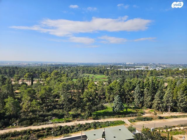 גג/ פנטהאוז, אורן 8, החורש, חריש