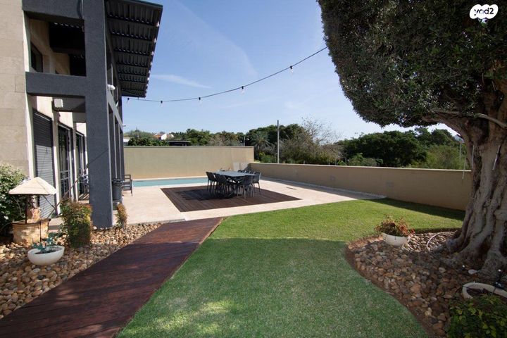 בית פרטי/ קוטג', אביב, ראש העין