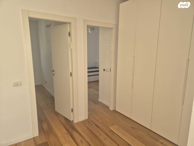 בית פרטי/ קוטג', קרית יערים, רמת השרון