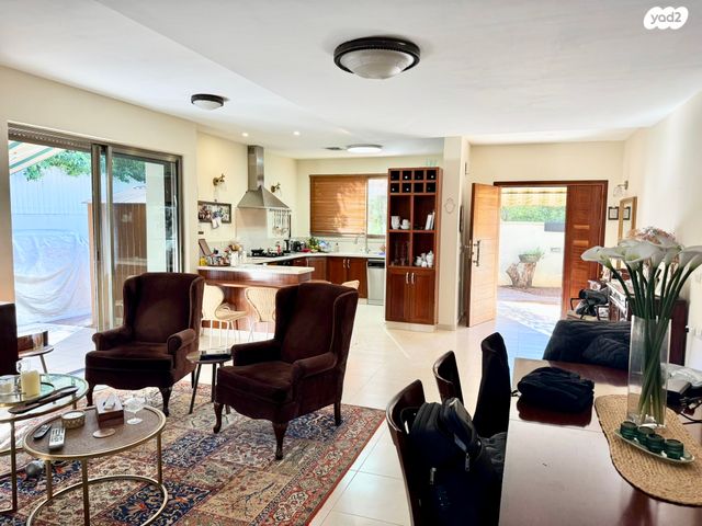 בית פרטי/ קוטג', קרית אונו