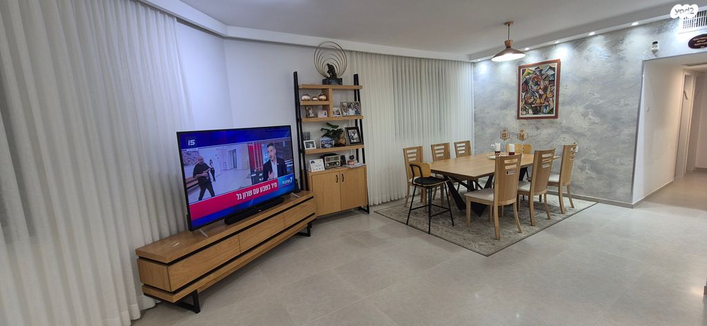 דירה, שדרות יוהנה ז'בוטינסקי 16, נווה זאב, נאות אילן, באר שבע